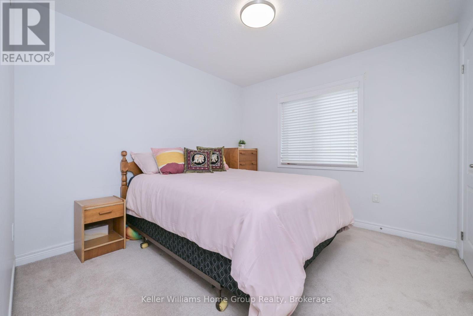Photo 26 of 656 Armstrong Road, Shelburne ON