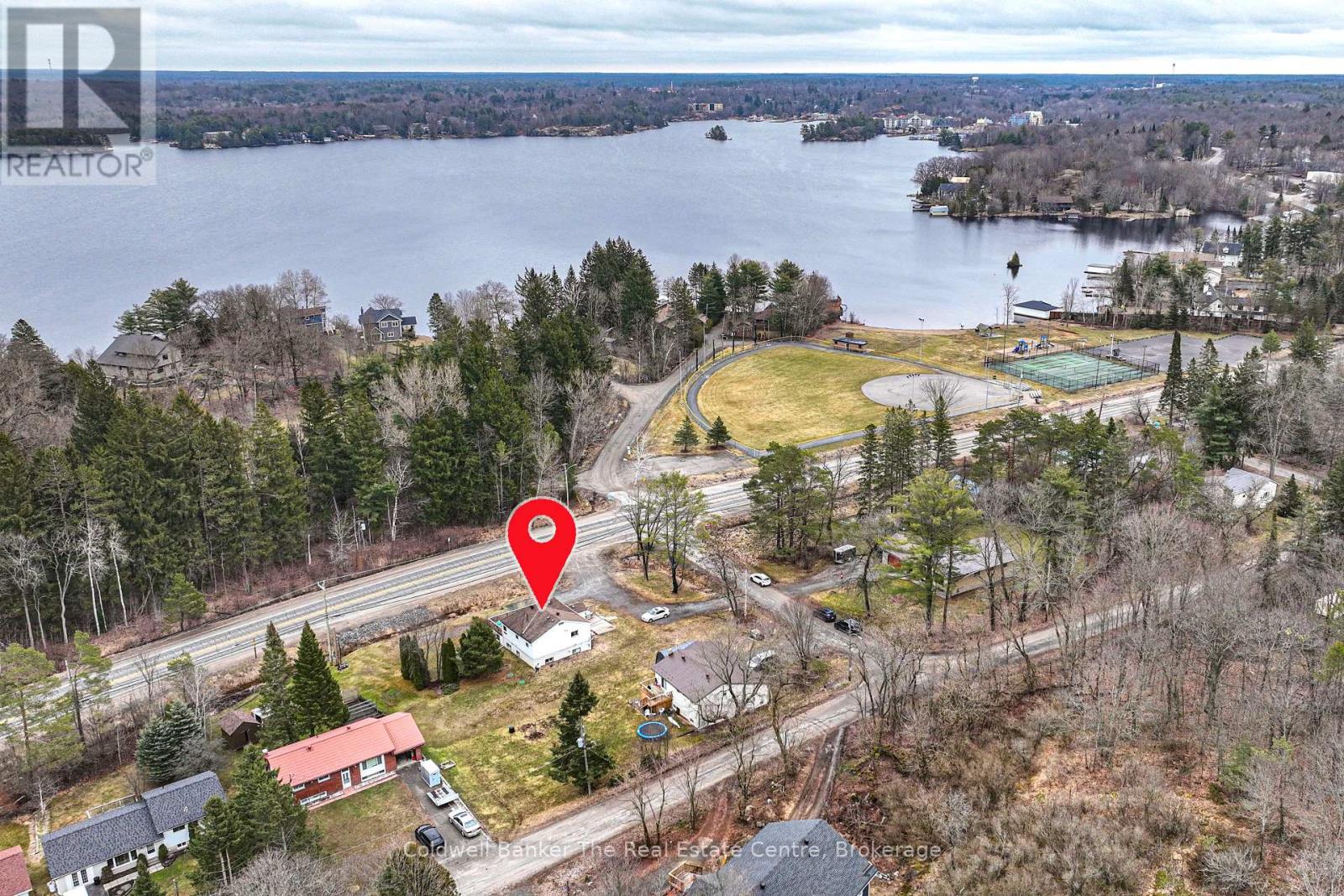 Photo 36 of 120 Bakery Lane, Gravenhurst ON