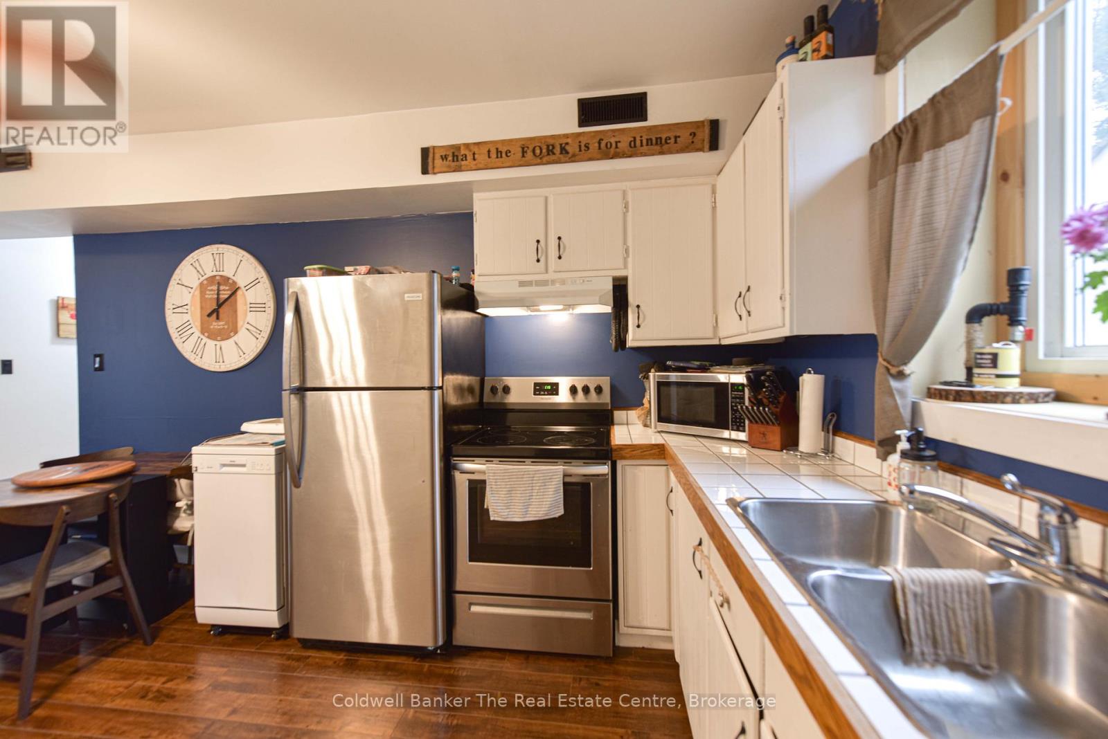 Photo 27 of 120 Bakery Lane, Gravenhurst ON
