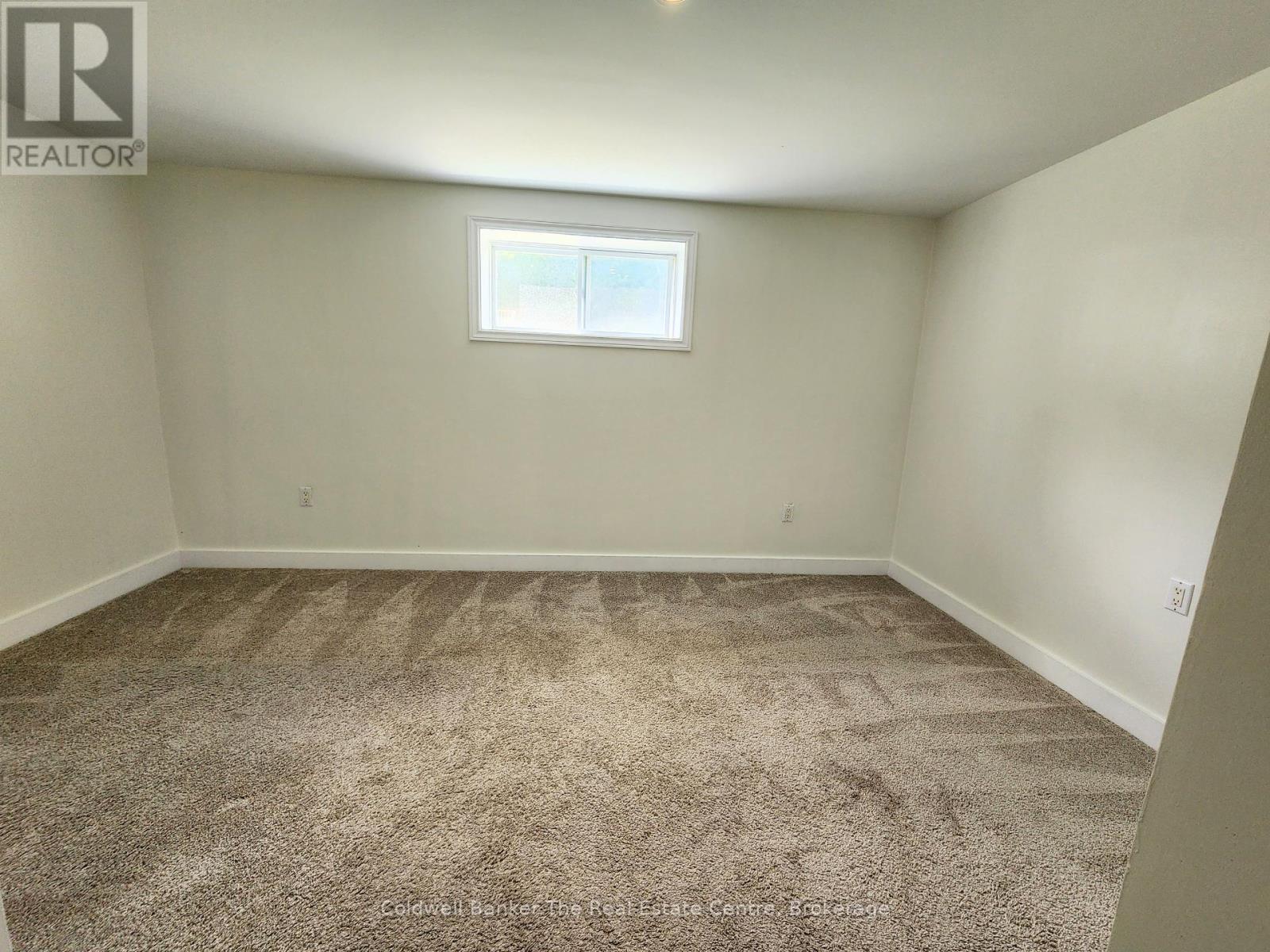 Photo 35 of 120 Bakery Lane, Gravenhurst ON