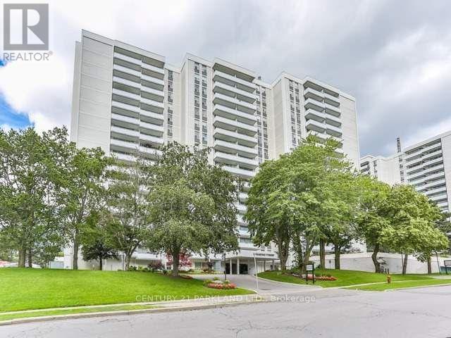 Photo 1 of 503 10 Parkway Forest Drive, Toronto ON