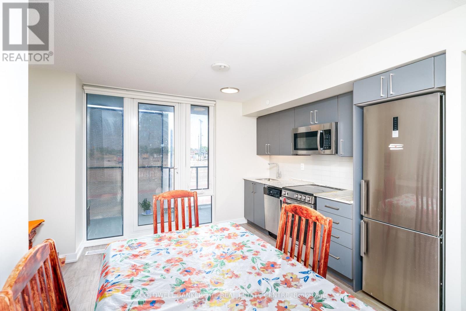 Photo 21 of 104 38 Monte Kwinter Court, Toronto ON