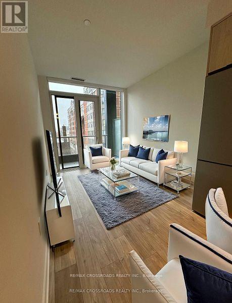 Photo 1 of 406 70 Princess Street, Toronto ON