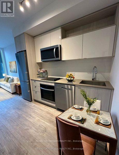 Photo 2 of 406 70 Princess Street, Toronto ON