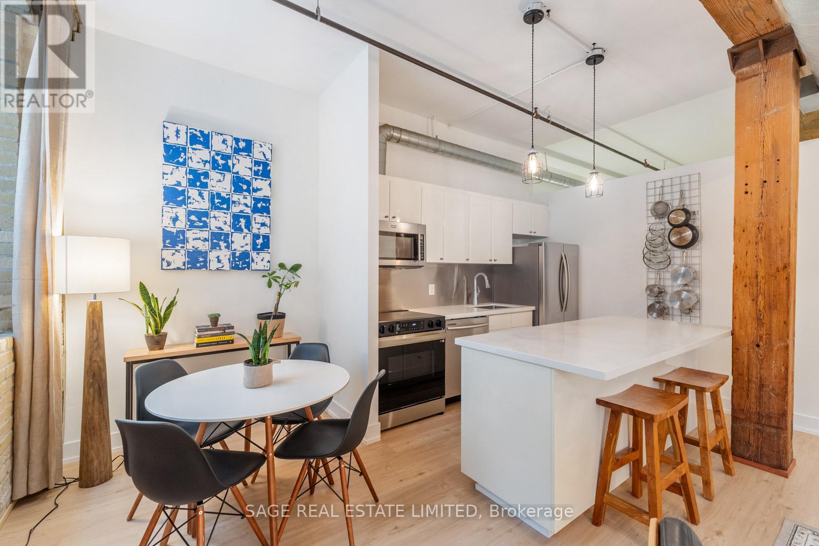 Photo 5 of 103 383 Adelaide Street E, Toronto ON