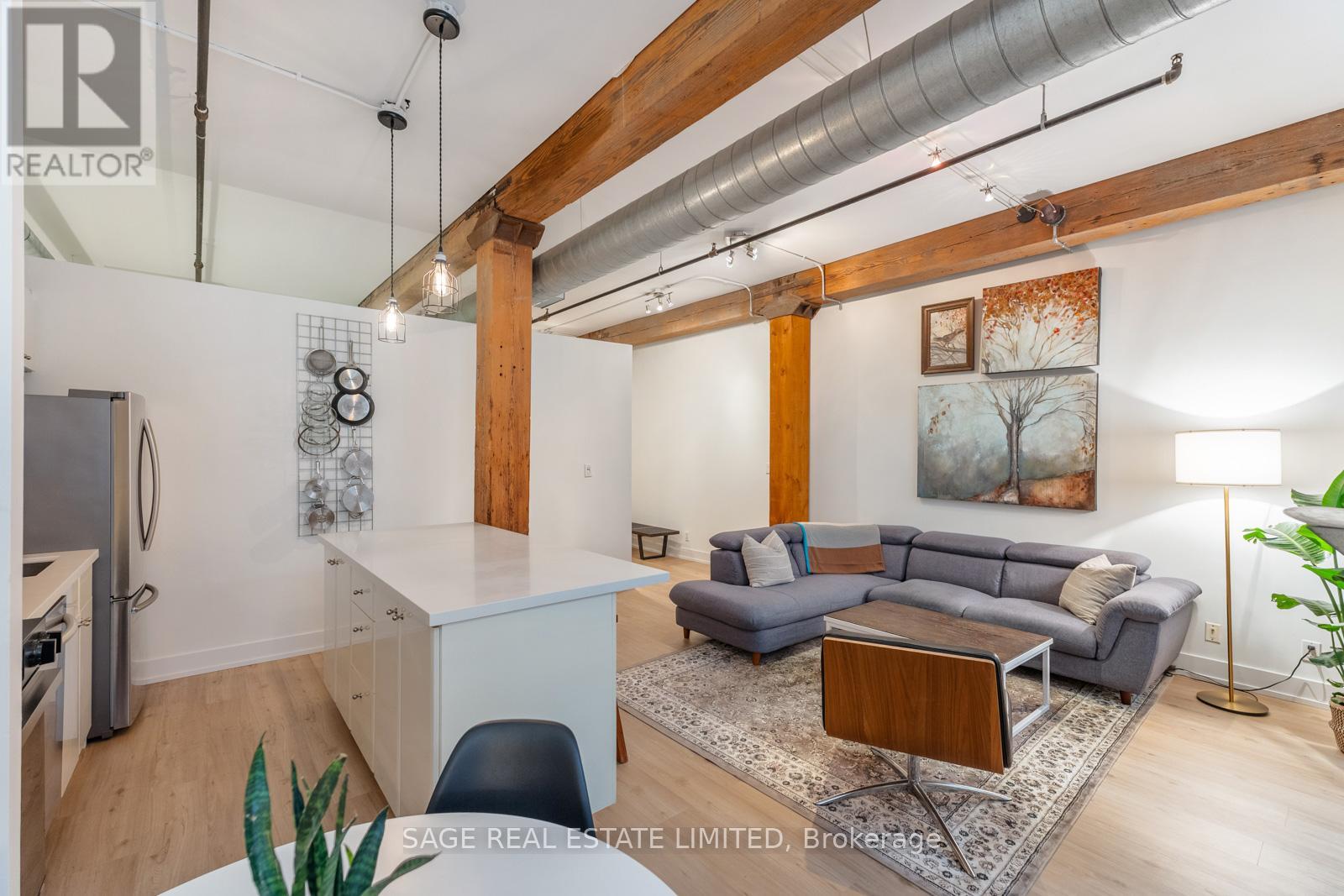 Photo 6 of 103 383 Adelaide Street E, Toronto ON