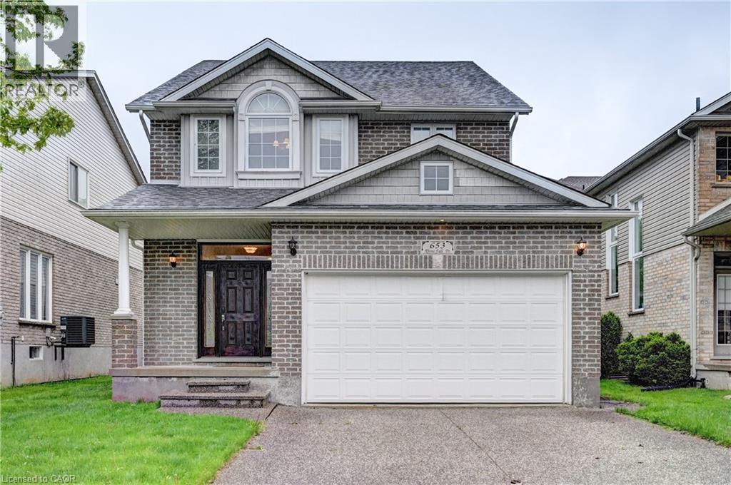 Photo 2 of 653 Rhine Fall Drive, Waterloo ON