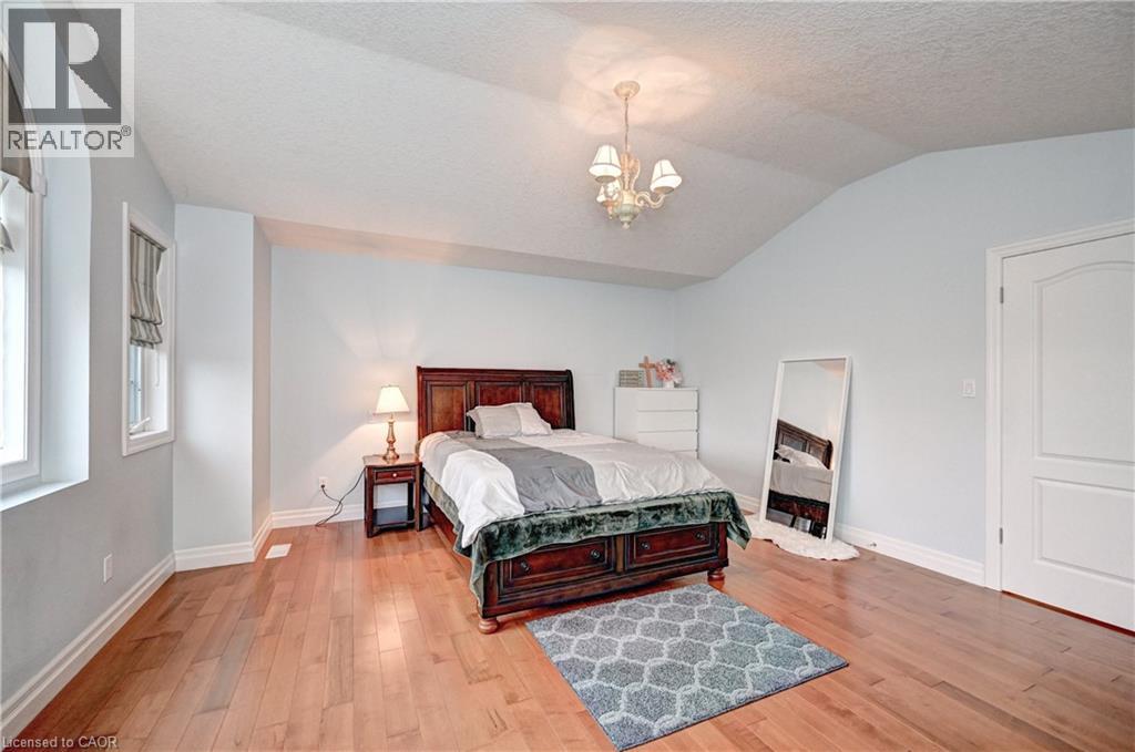 Photo 28 of 653 Rhine Fall Drive, Waterloo ON