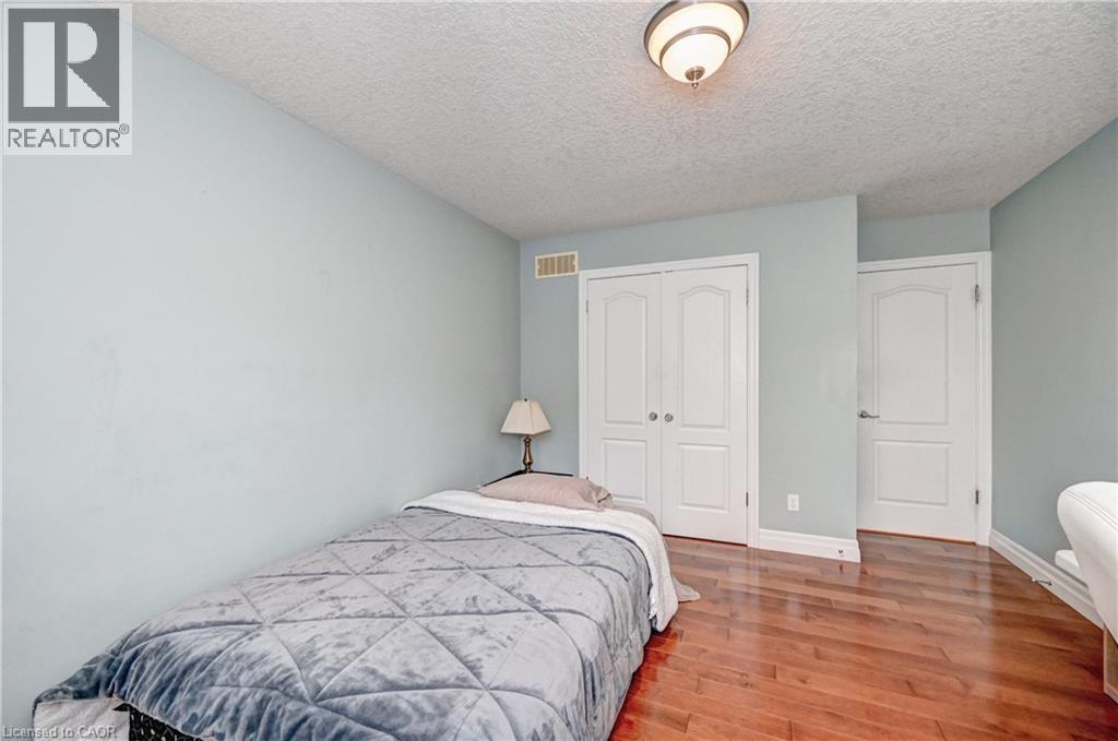 Photo 31 of 653 Rhine Fall Drive, Waterloo ON