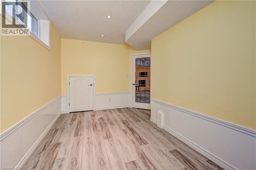 Photo 40 of 653 Rhine Fall Drive, Waterloo ON
