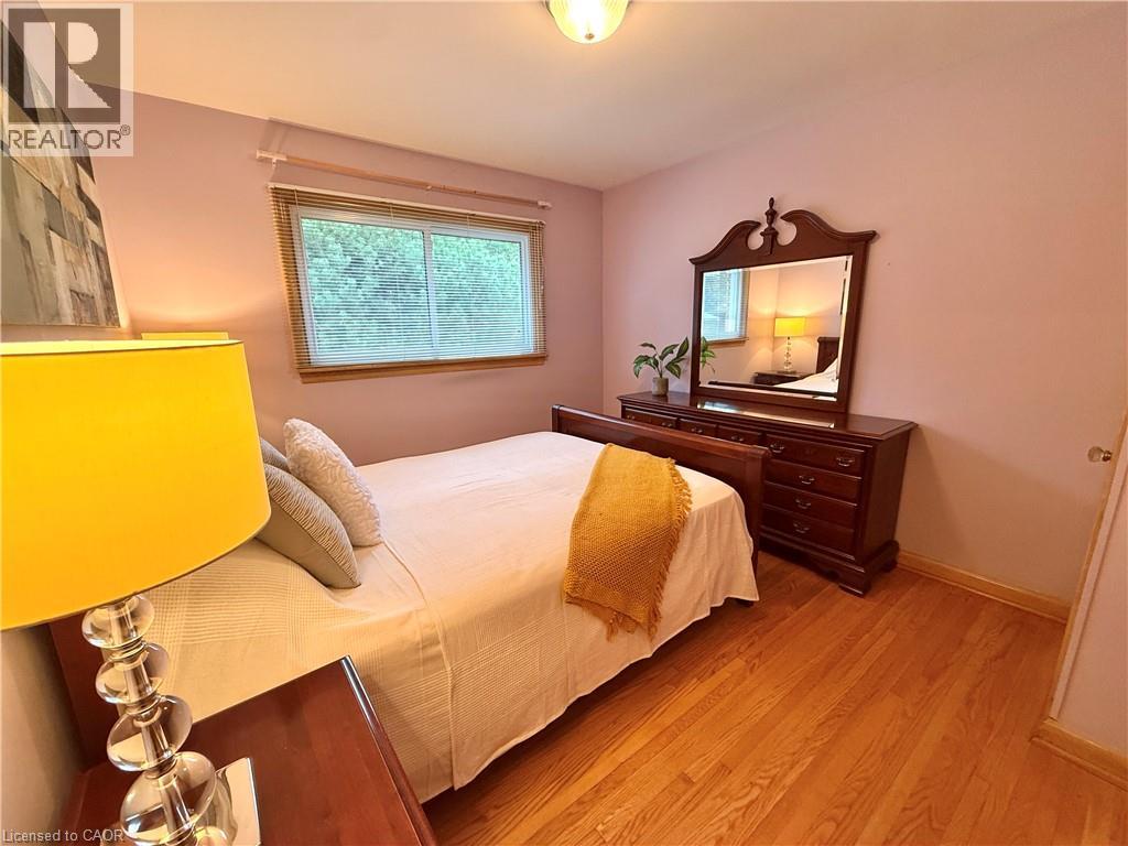 Photo 3 of 343 Hixon Road, Hamilton ON