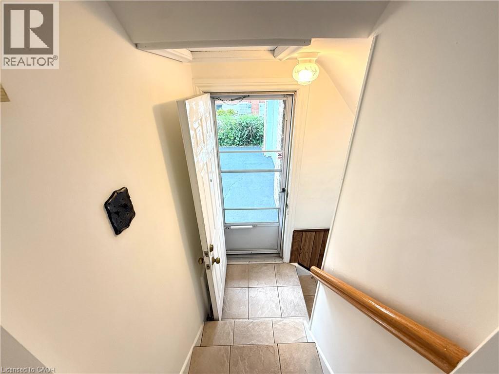 Photo 16 of 343 Hixon Road, Hamilton ON