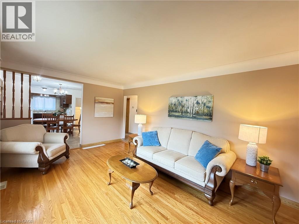 Photo 14 of 343 Hixon Road, Hamilton ON