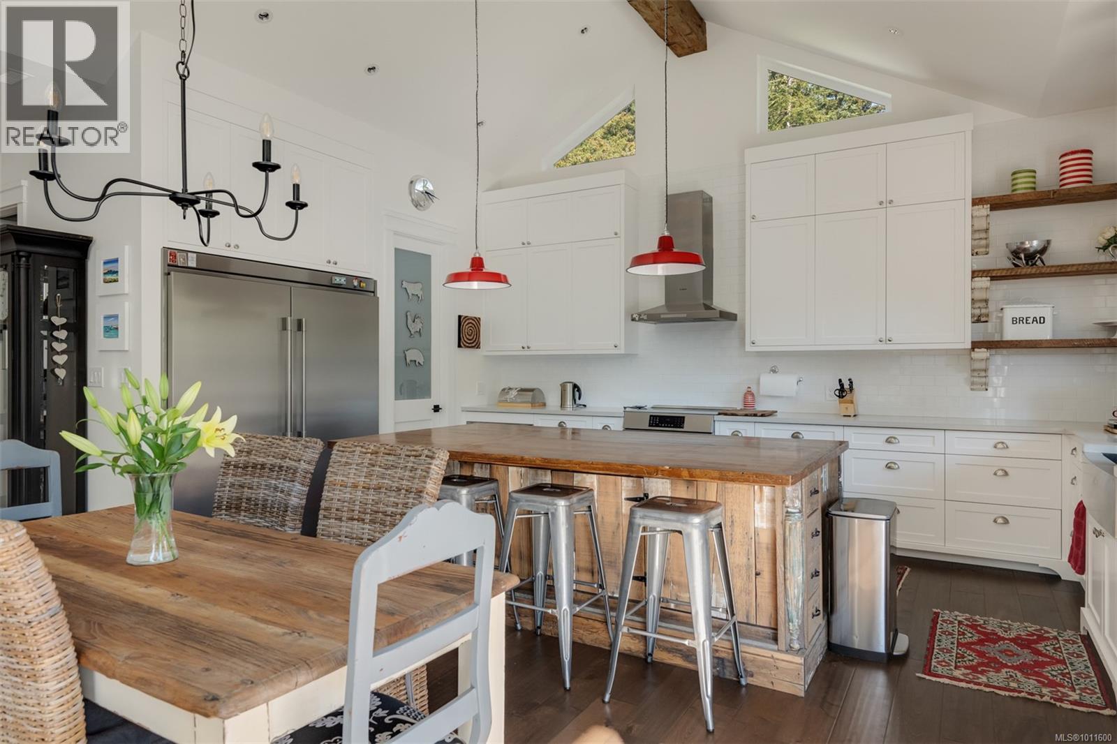 Photo 26 of 471 Green Mountain Rd, Saanich BC