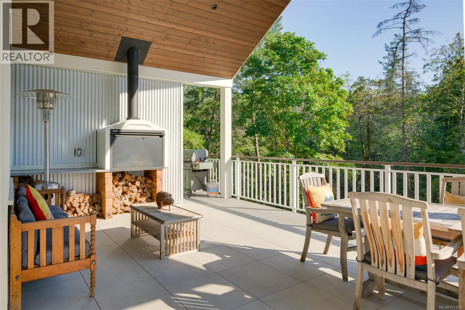 Photo 27 of 471 Green Mountain Rd, Saanich BC