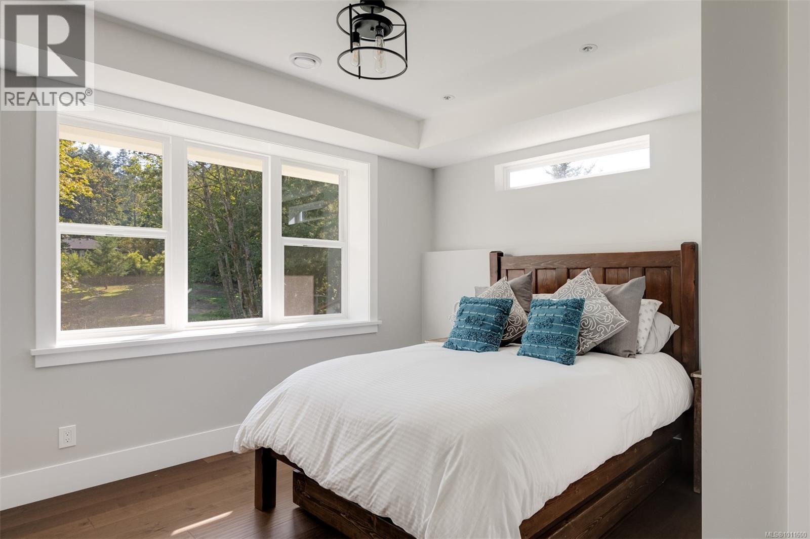 Photo 76 of 471 Green Mountain Rd, Saanich BC