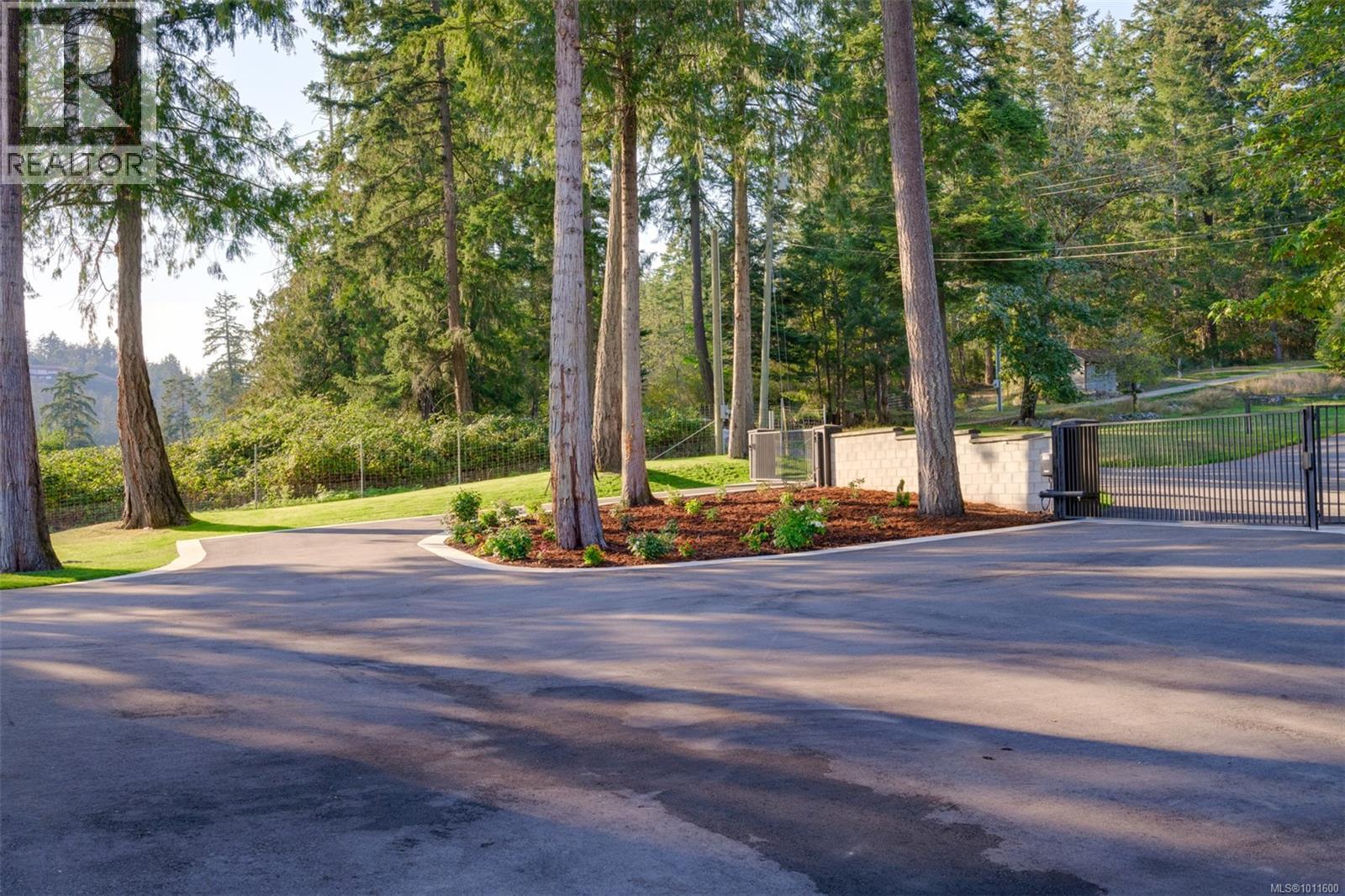 Photo 49 of 471 Green Mountain Rd, Saanich BC