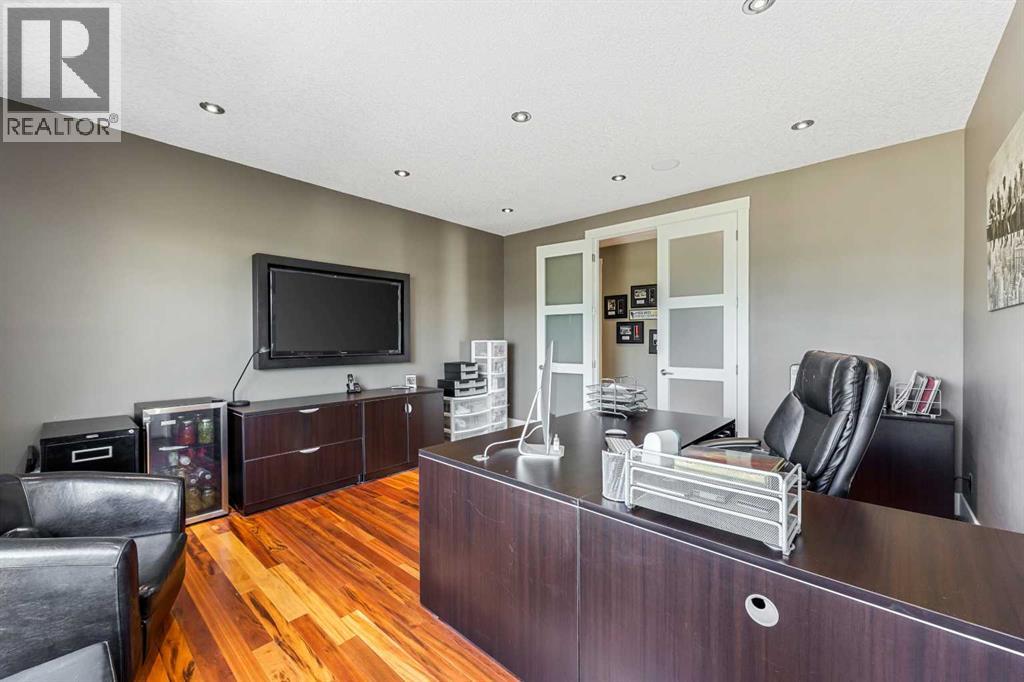 Single Family House for Sale in   Street NE Winston Heights/Mountview Calgary 
