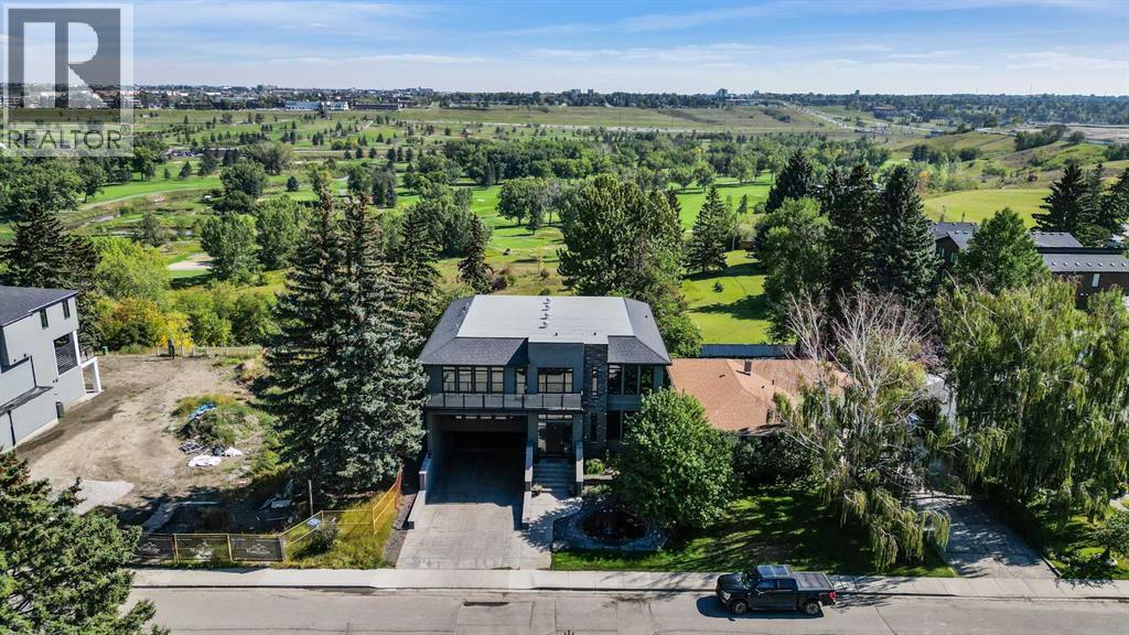 Single Family House for Sale in   Street NE Winston Heights/Mountview Calgary 
