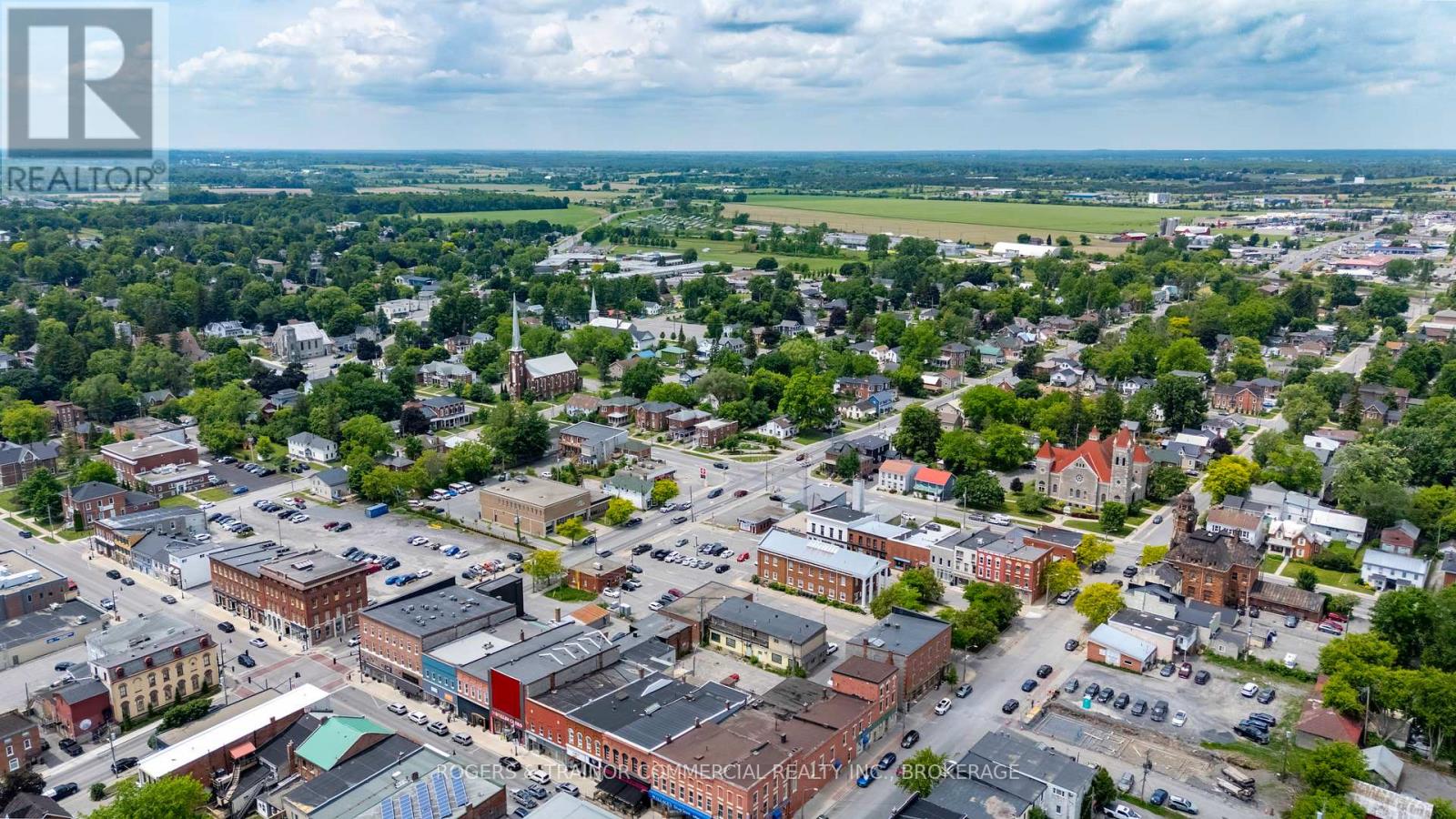 Photo 27 of 12 Market Square, Greater Napanee ON