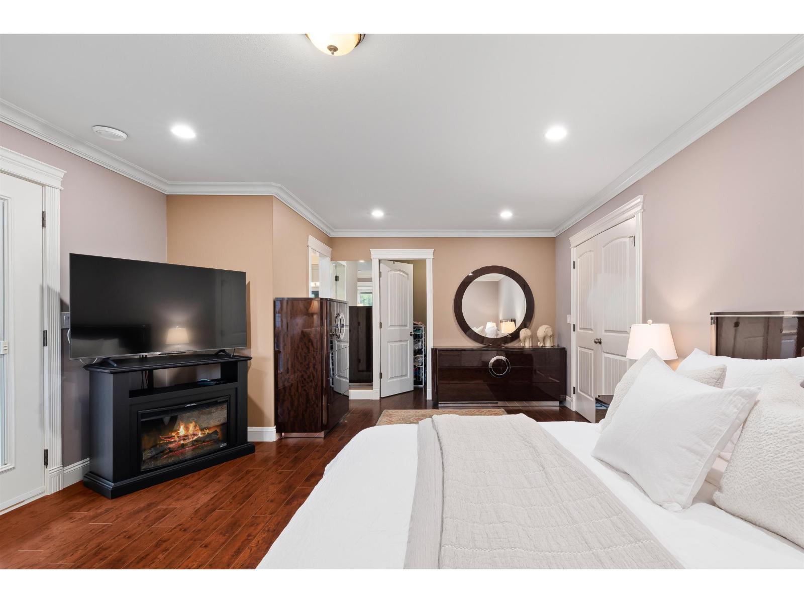 12483 POWELL STREET, Mission