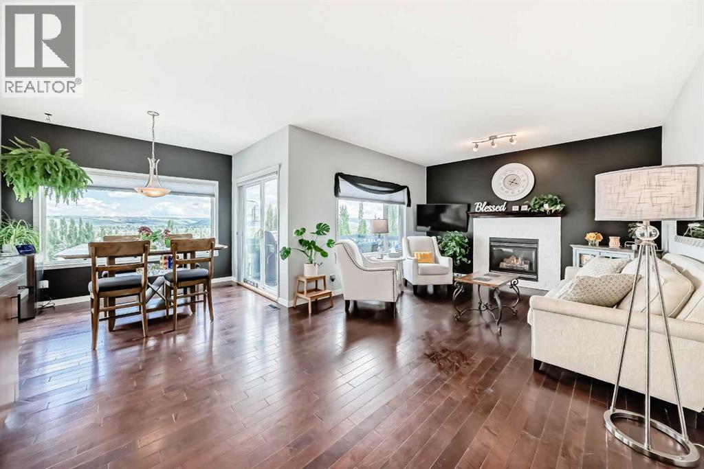 Photo 10 of 40 Bow Ridge Drive, Cochrane AB