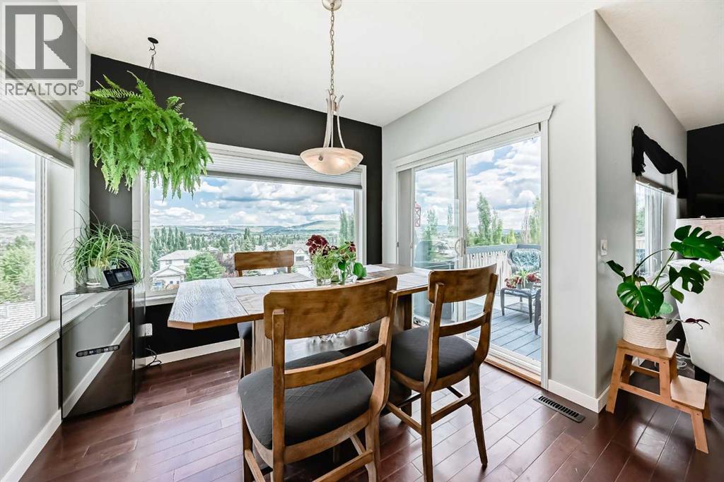 Photo 11 of 40 Bow Ridge Drive, Cochrane AB