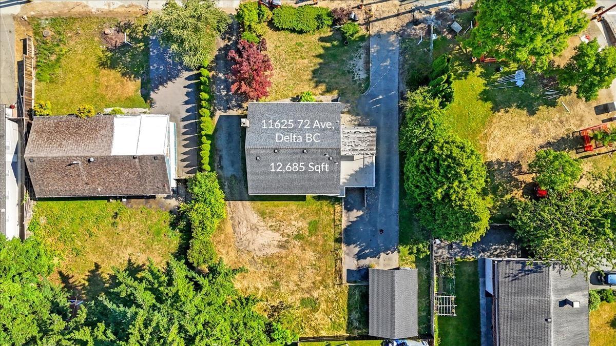 Photo 16 of 11625 72 Avenue, Delta BC