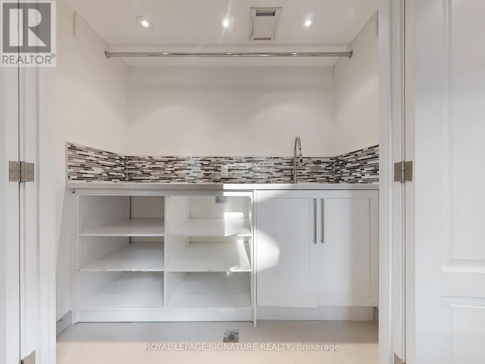 Photo 15 of 116 Glen Road, Toronto ON