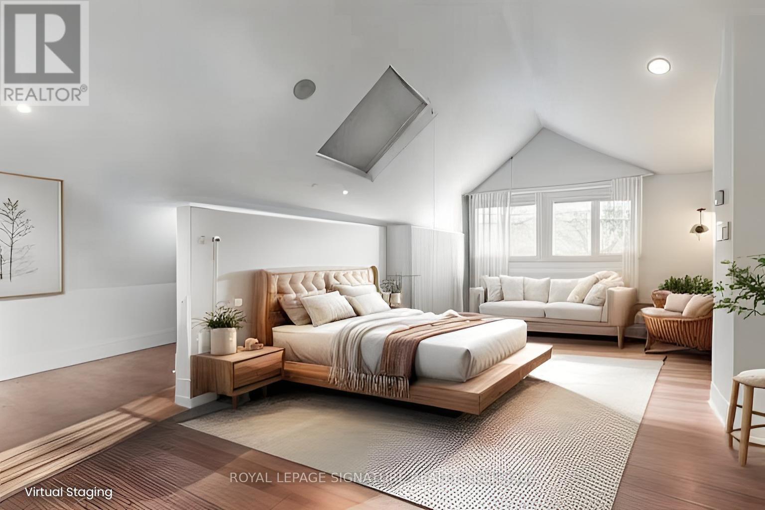 Photo 7 of 116 Glen Road, Toronto ON