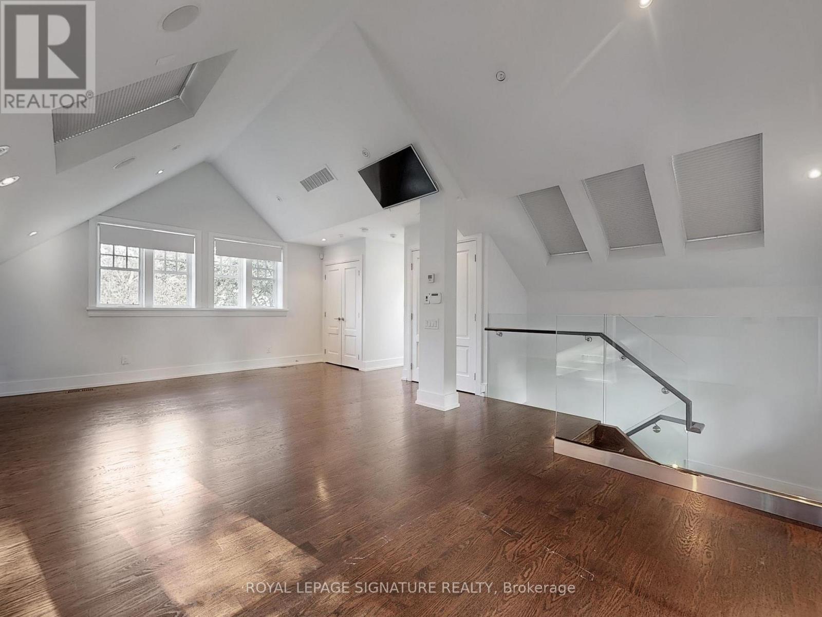 Photo 26 of 116 Glen Road, Toronto ON