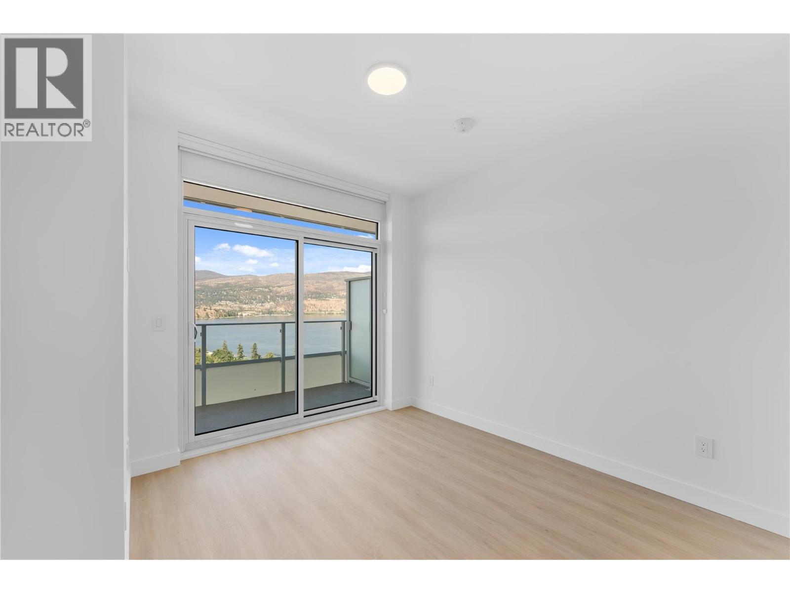 Photo 7 of 238 Leon Avenue Unit 1407, Kelowna BC