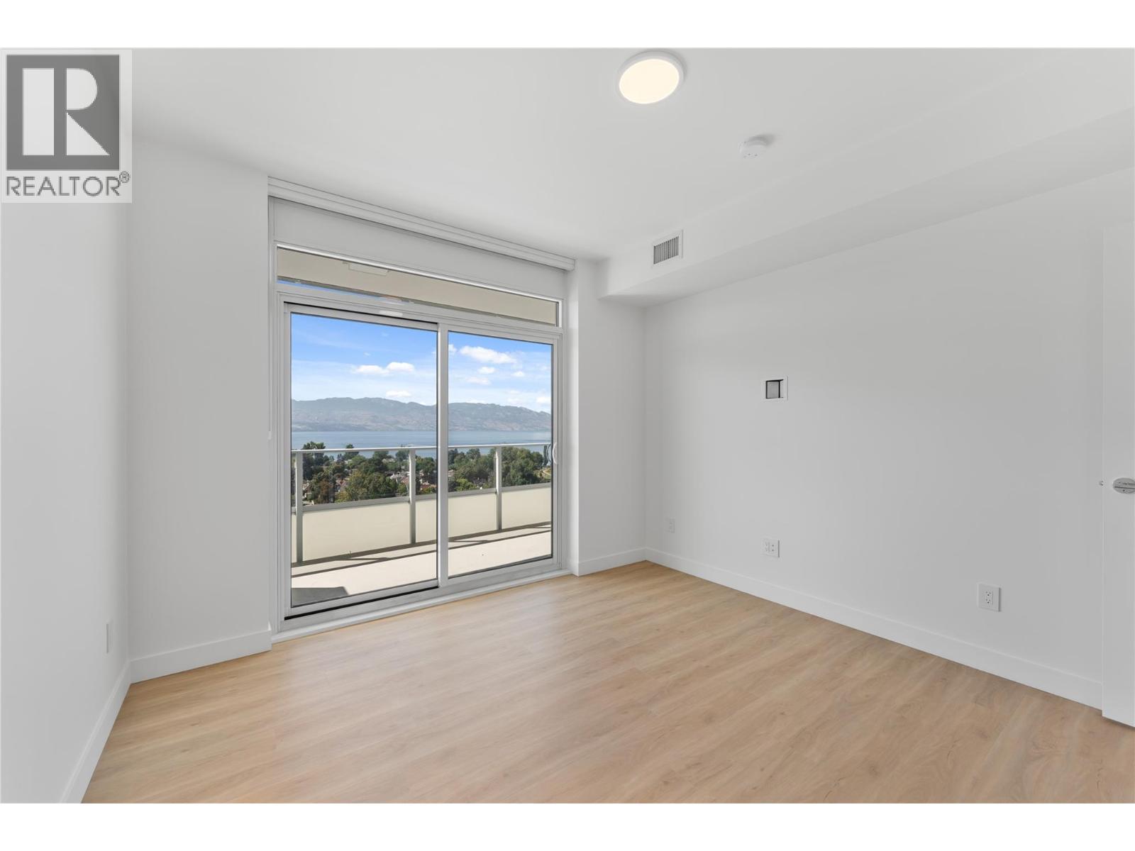 Photo 53 of 238 Leon Avenue Unit 1407, Kelowna BC