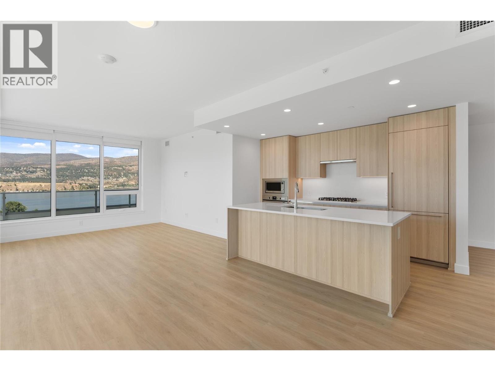 Photo 21 of 238 Leon Avenue Unit 1407, Kelowna BC