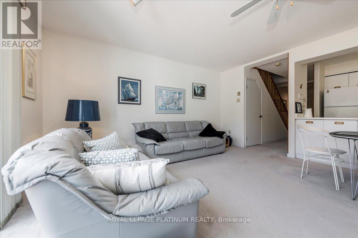 Photo 4 of 21 71 Laguna Parkway, Ramara ON
