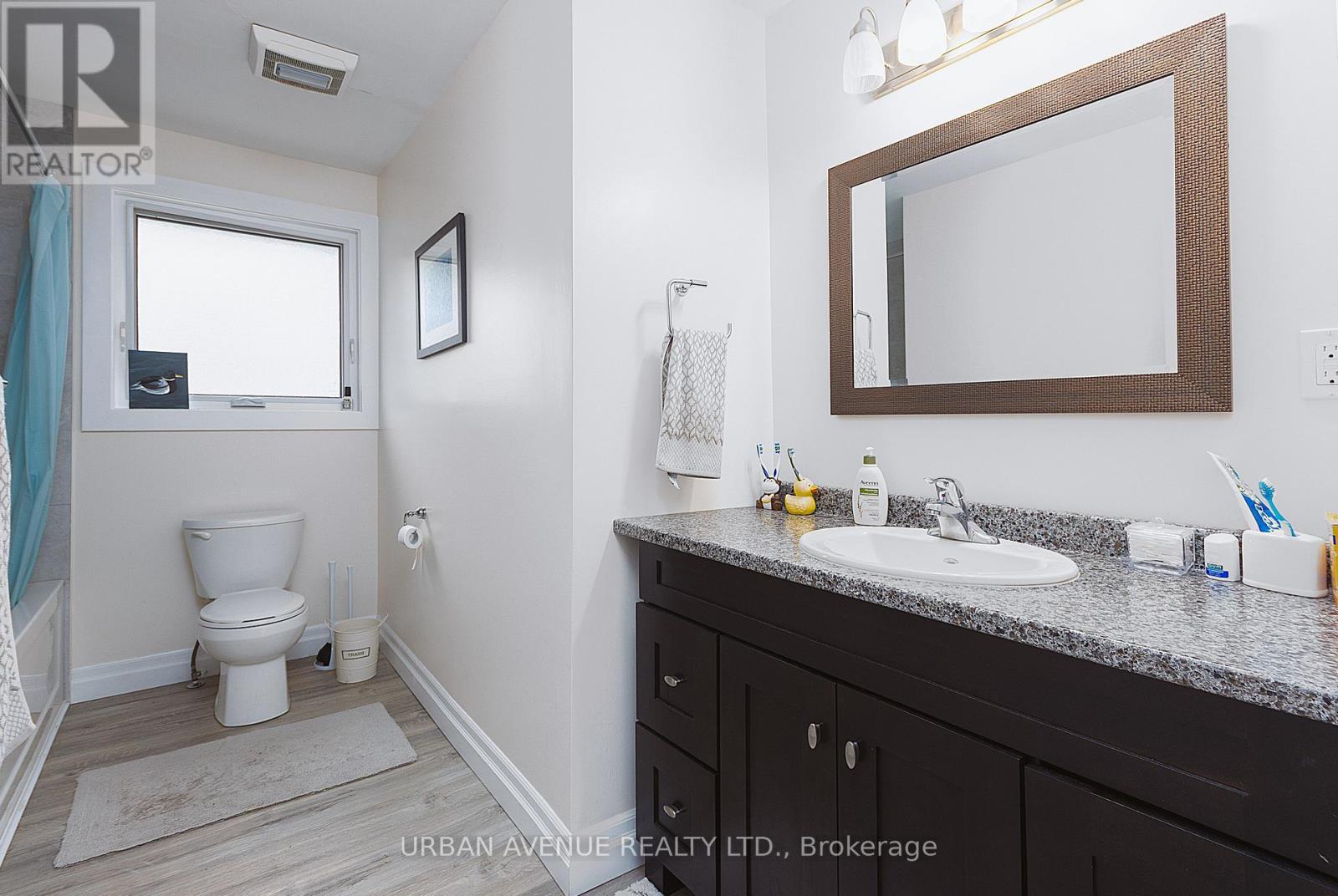 Photo 18 of 509 View Lake Road, Scugog ON