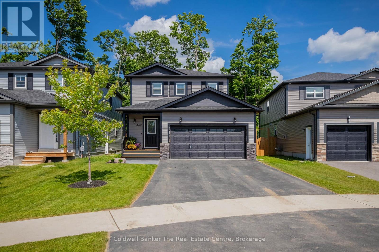 Photo 32 of 360 Wild Rose Drive, Gravenhurst ON