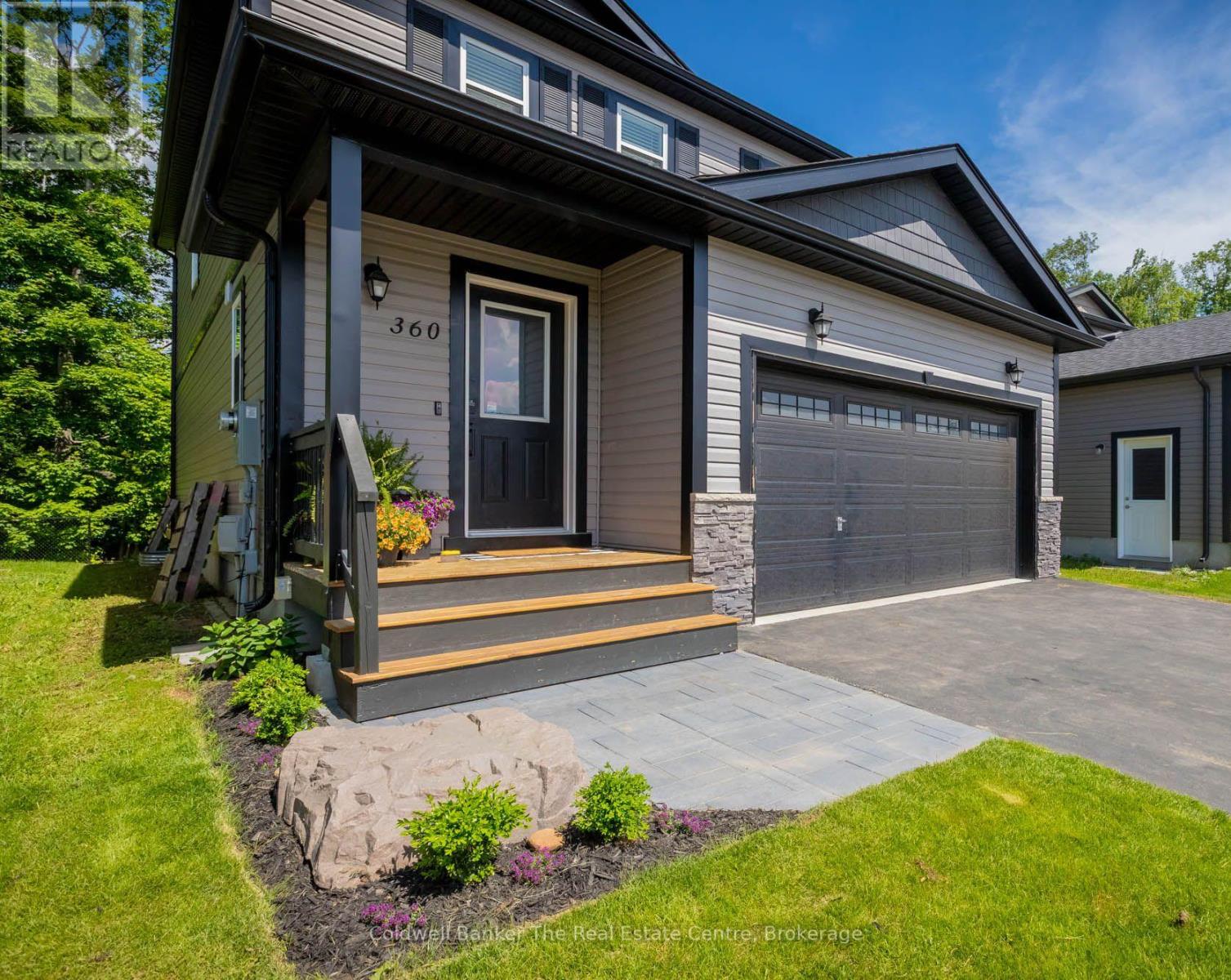 Photo 6 of 360 Wild Rose Drive, Gravenhurst ON