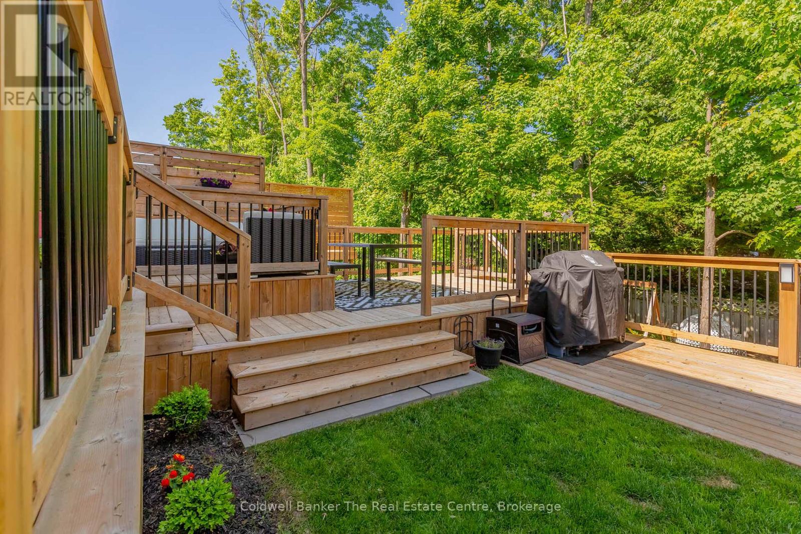 Photo 21 of 360 Wild Rose Drive, Gravenhurst ON