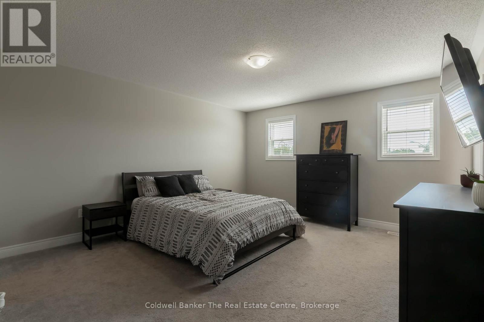 Photo 33 of 360 Wild Rose Drive, Gravenhurst ON