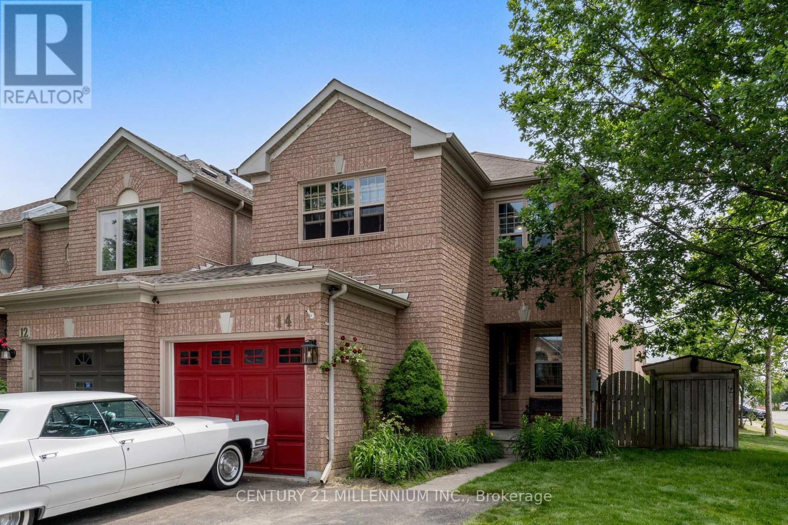 Photo 35 of 14 Forestgrove Circle, Brampton ON