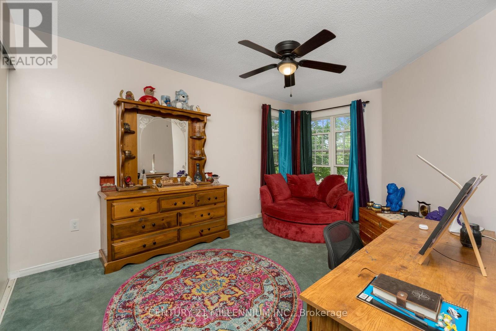 Photo 38 of 14 Forestgrove Circle, Brampton ON