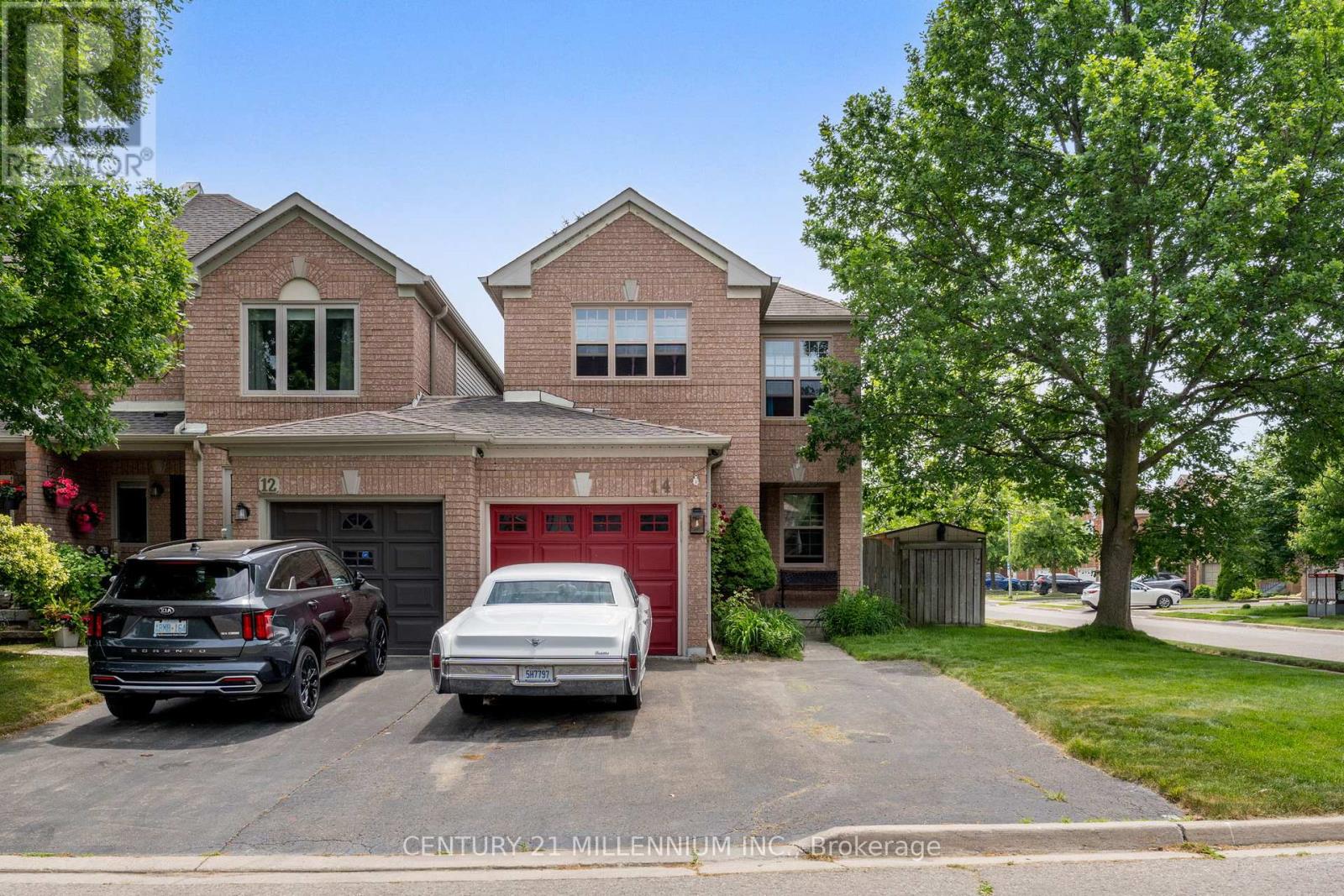 Photo 16 of 14 Forestgrove Circle, Brampton ON