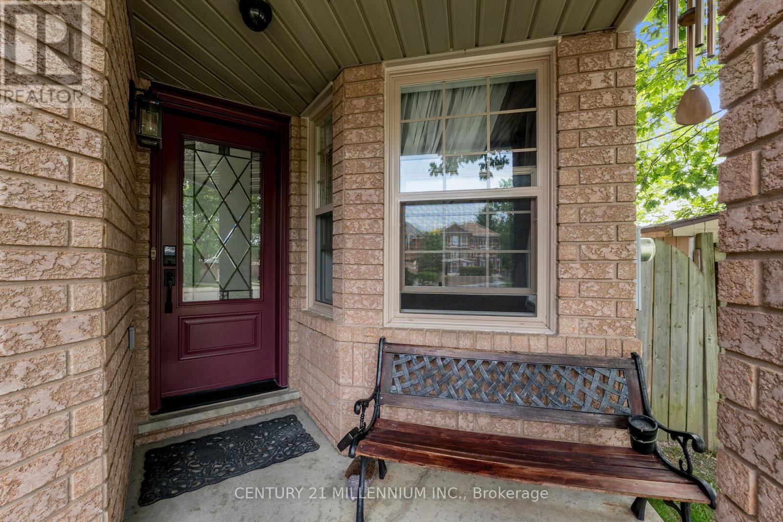 Photo 22 of 14 Forestgrove Circle, Brampton ON