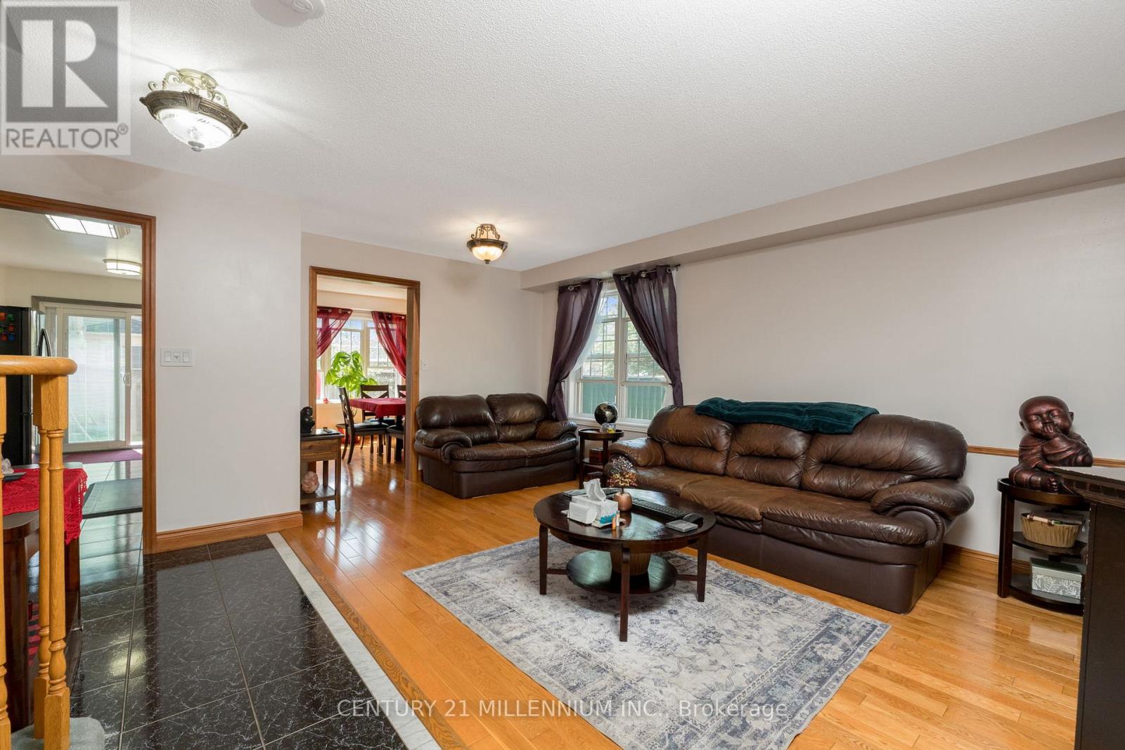 Photo 30 of 14 Forestgrove Circle, Brampton ON