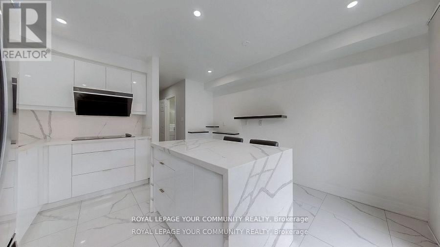 Photo 5 of 148 Rory Road, Toronto ON
