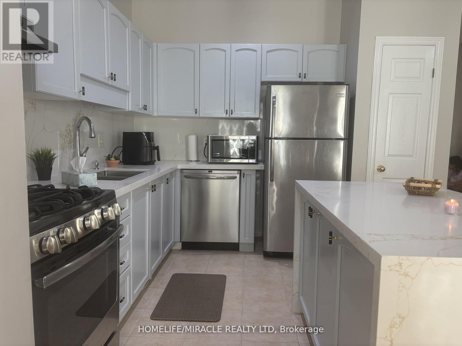 Photo 47 of 17 7385 Magistrate Terrace, Mississauga ON
