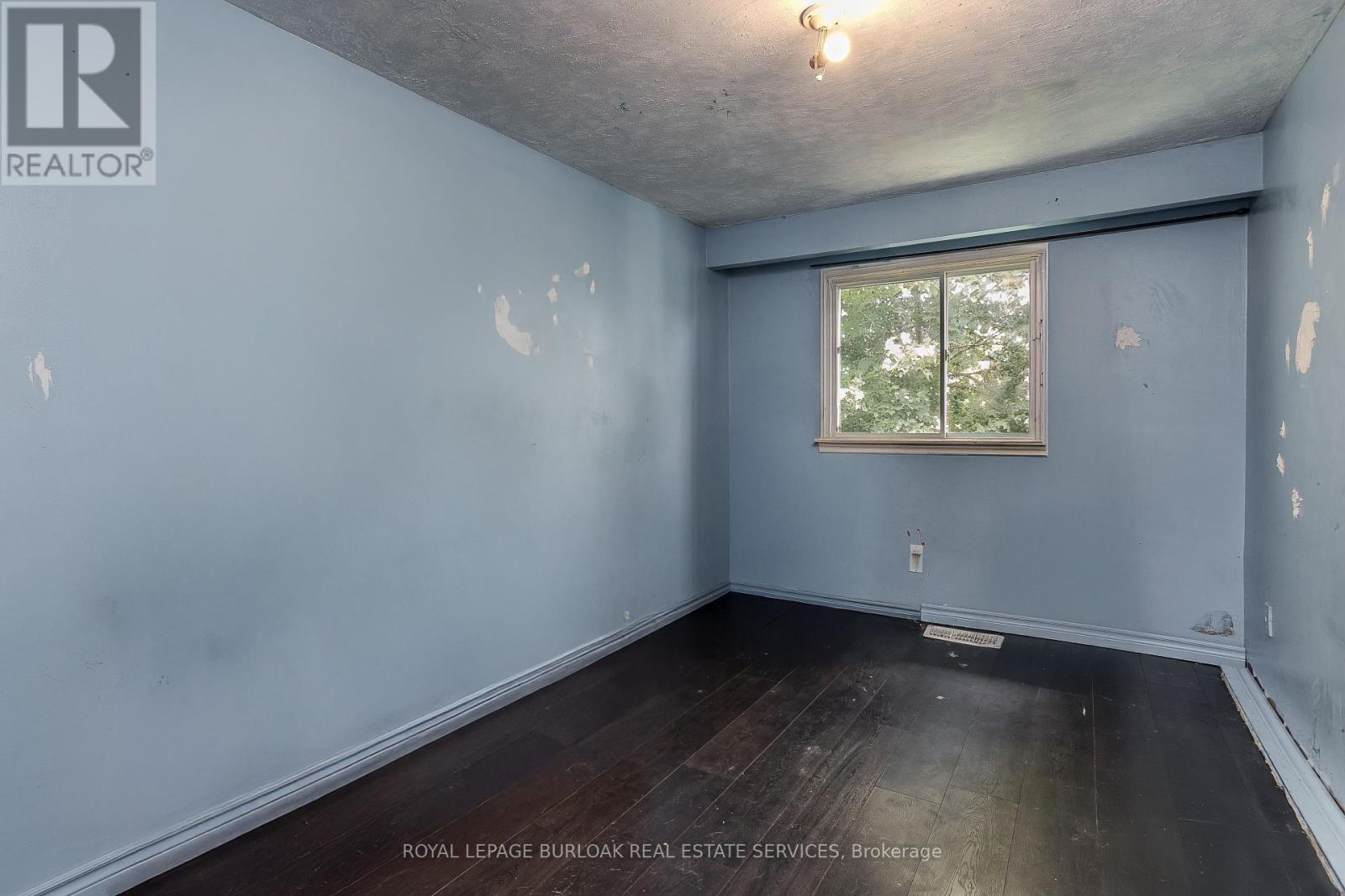Photo 23 of 4050 Longmoor Drive, Burlington ON