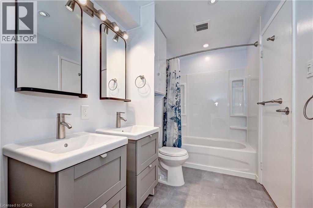 Photo 30 of 67 Valleyview Road Unit 37, Kitchener ON