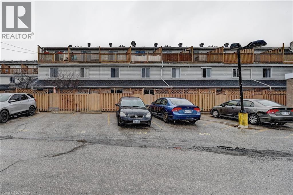 Photo 34 of 67 Valleyview Road Unit 37, Kitchener ON